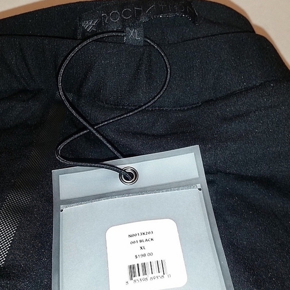 NWT Roc Nation PAPER PLANES Holiday TRAVEL Sweats Casual NBA NFL NCAA MBB - Picture 3 of 8